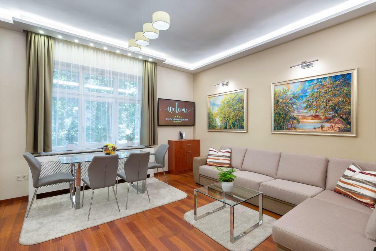 Citypark Deluxe Apartment Будапешт Екстер'єр фото